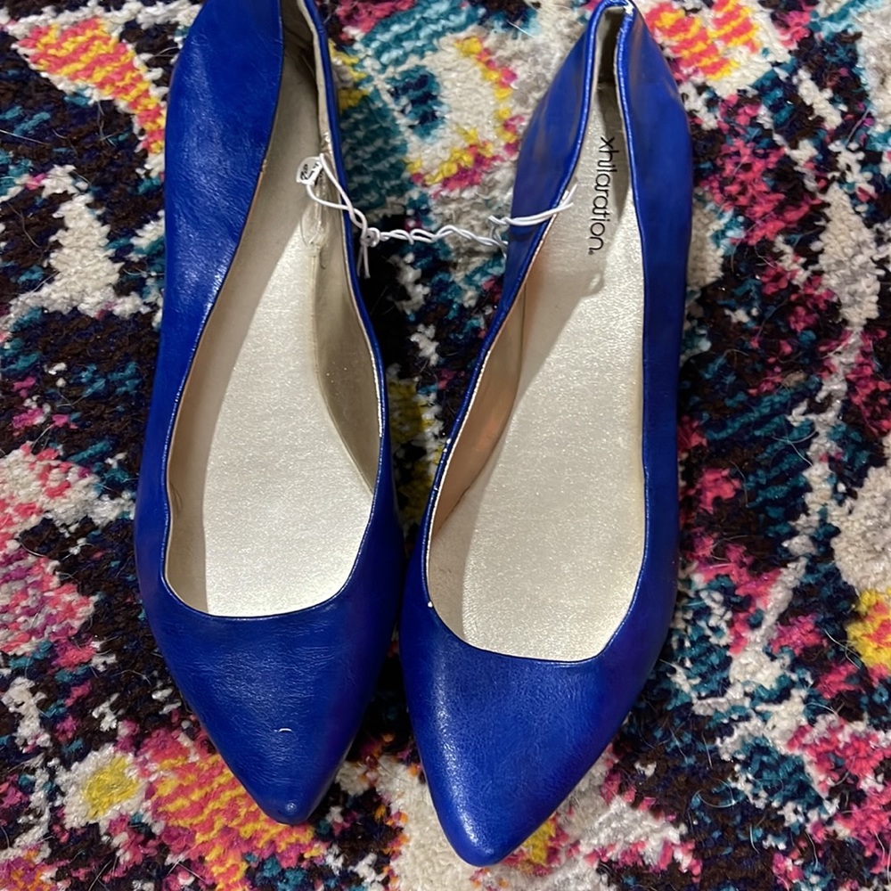 Slip ons - Picture 2 of 3